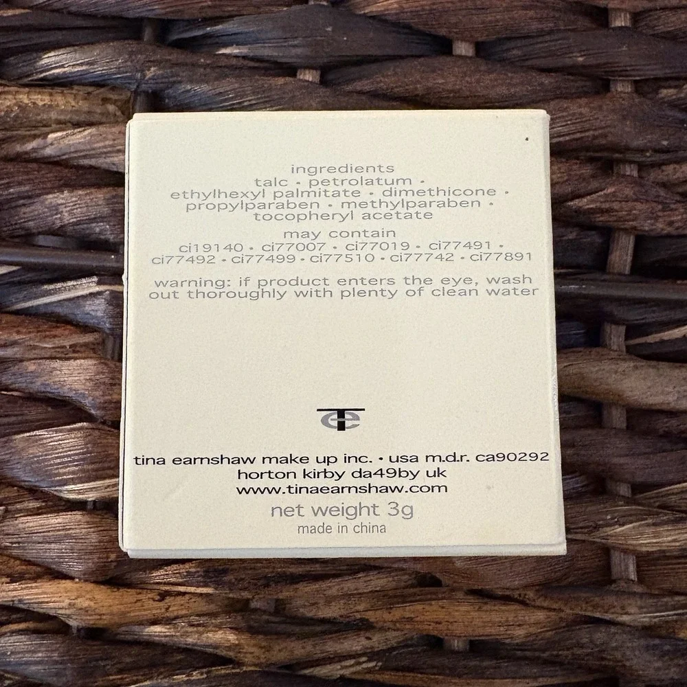 Arisan By Tina Earnshaw Makeup Inc., Cosmetics Shade Fawn Eyeshadow